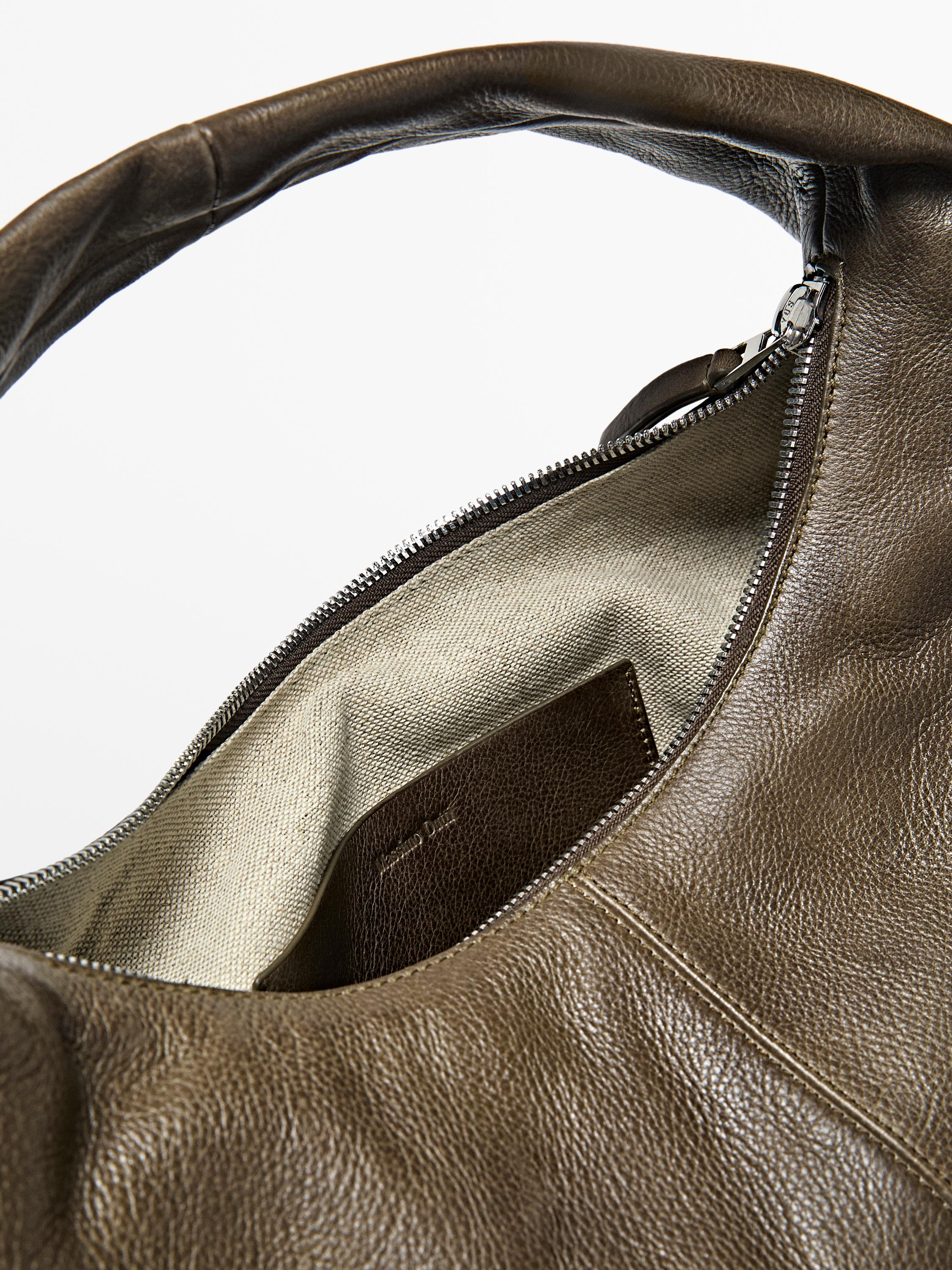 Sac demi-lune moyen en cuir nappa